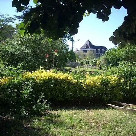 Chambres D'hotes Le Casse Noix B&B